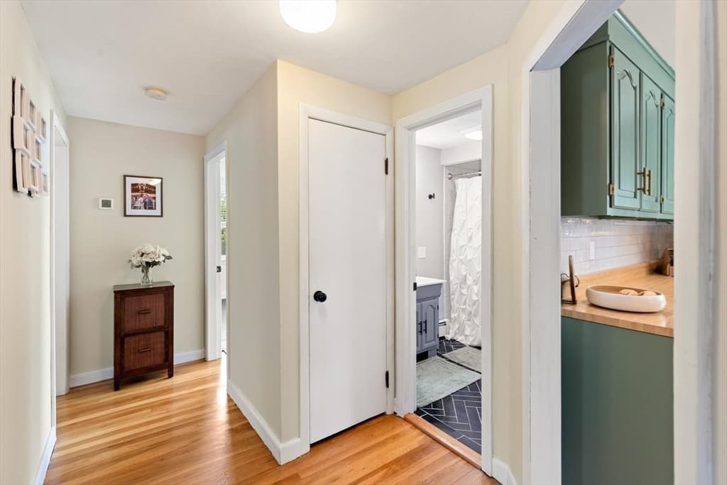 1569 Main St, Tewksbury MA 01876 photo 9