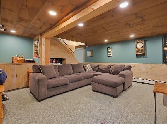209 Highland St, Stoughton MA 02072 photo 30