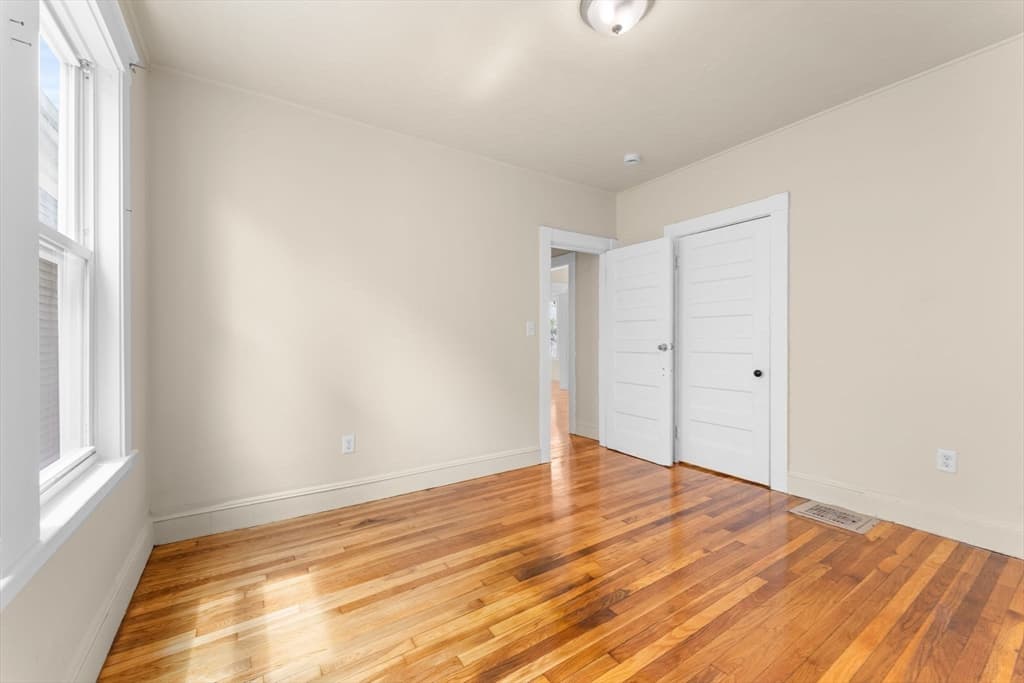 60 Commercial St, Lynn MA 01905 photo 13
