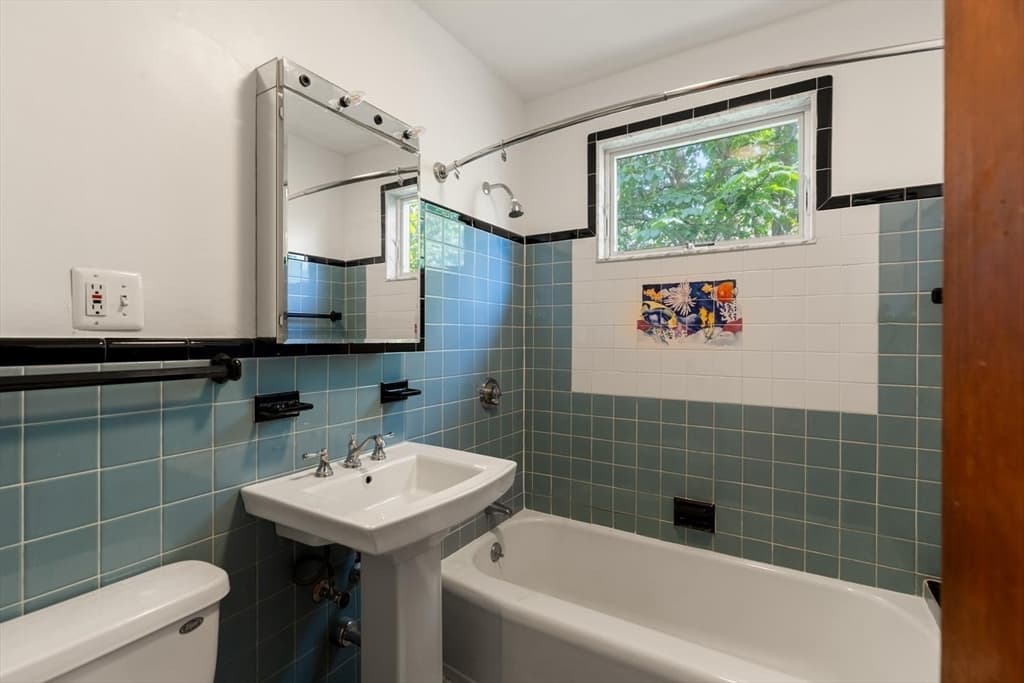 9 Spruce St, Belmont MA 02478 photo 30