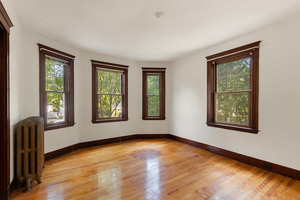 9 Spruce St, Belmont MA 02478 photo 10