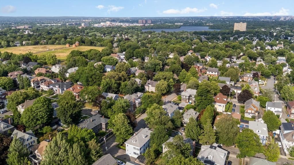 9 Spruce St, Belmont MA 02478 photo 35