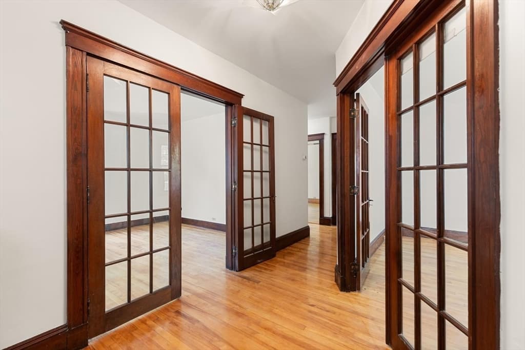 9 Spruce St, Belmont MA 02478 photo 8