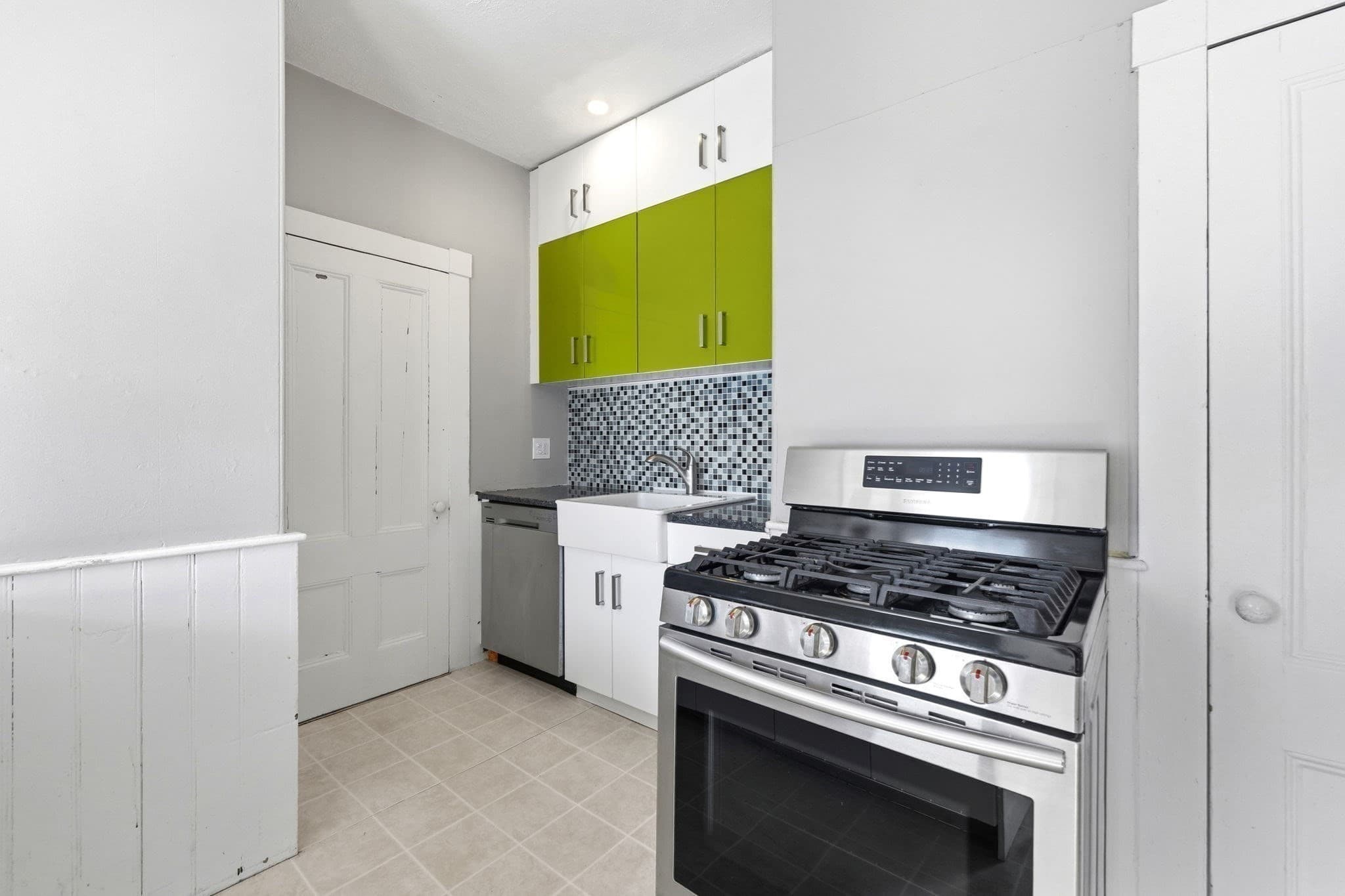 Condominium at 143 North St # 2, Salem MA 01970, photo 10 of 21