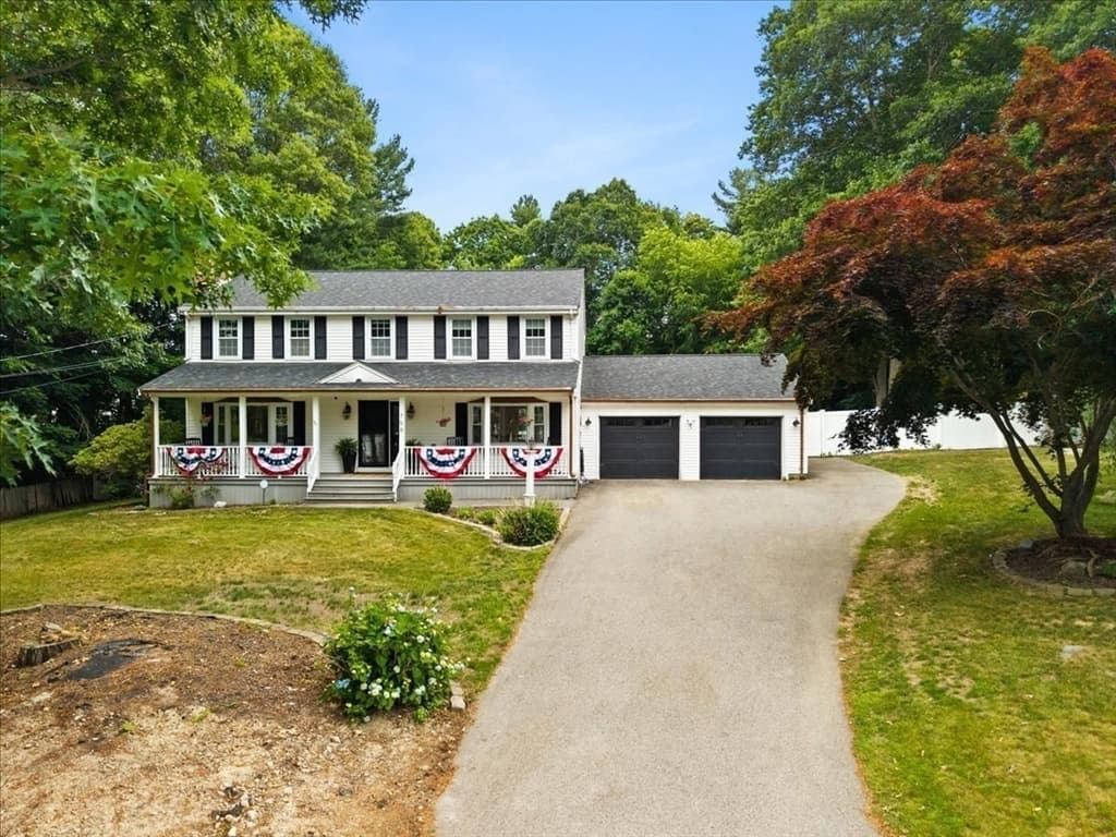 758 King St, Raynham MA 02767 photo 3