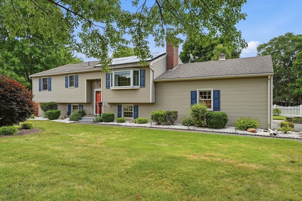 279 Adams St, Agawam MA 01001 photo 2