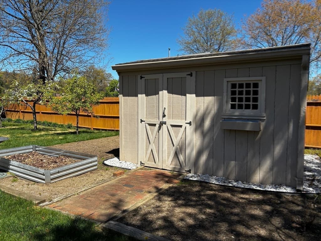 279 Adams St, Agawam MA 01001 photo 30