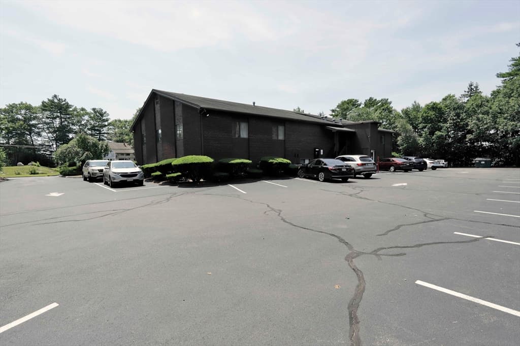 1 Welby Rd, New Bedford MA 02745 photo 9