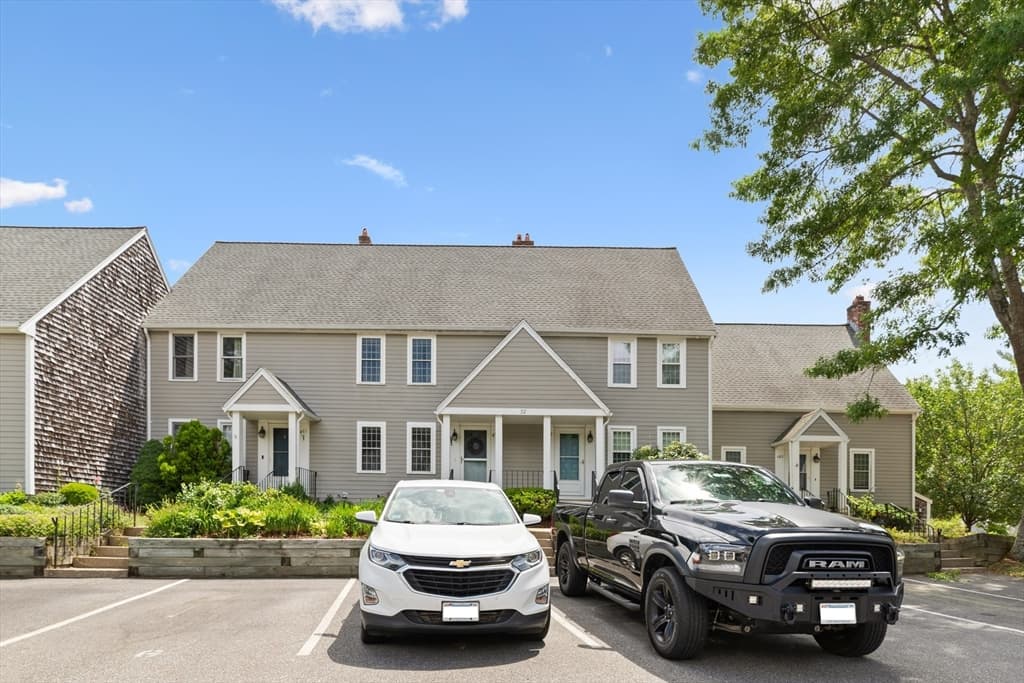 474 Twin Lakes Dr # 474, Halifax MA 02338