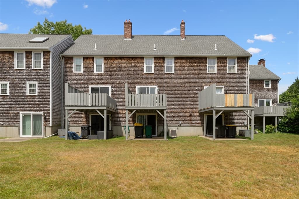 Condominium at 474 Twin Lakes Dr # 474, Halifax MA 02338, Halifax, photo 20 of 23