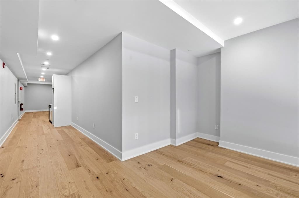 230 Friend Street # 1, Boston MA 02114 photo 12