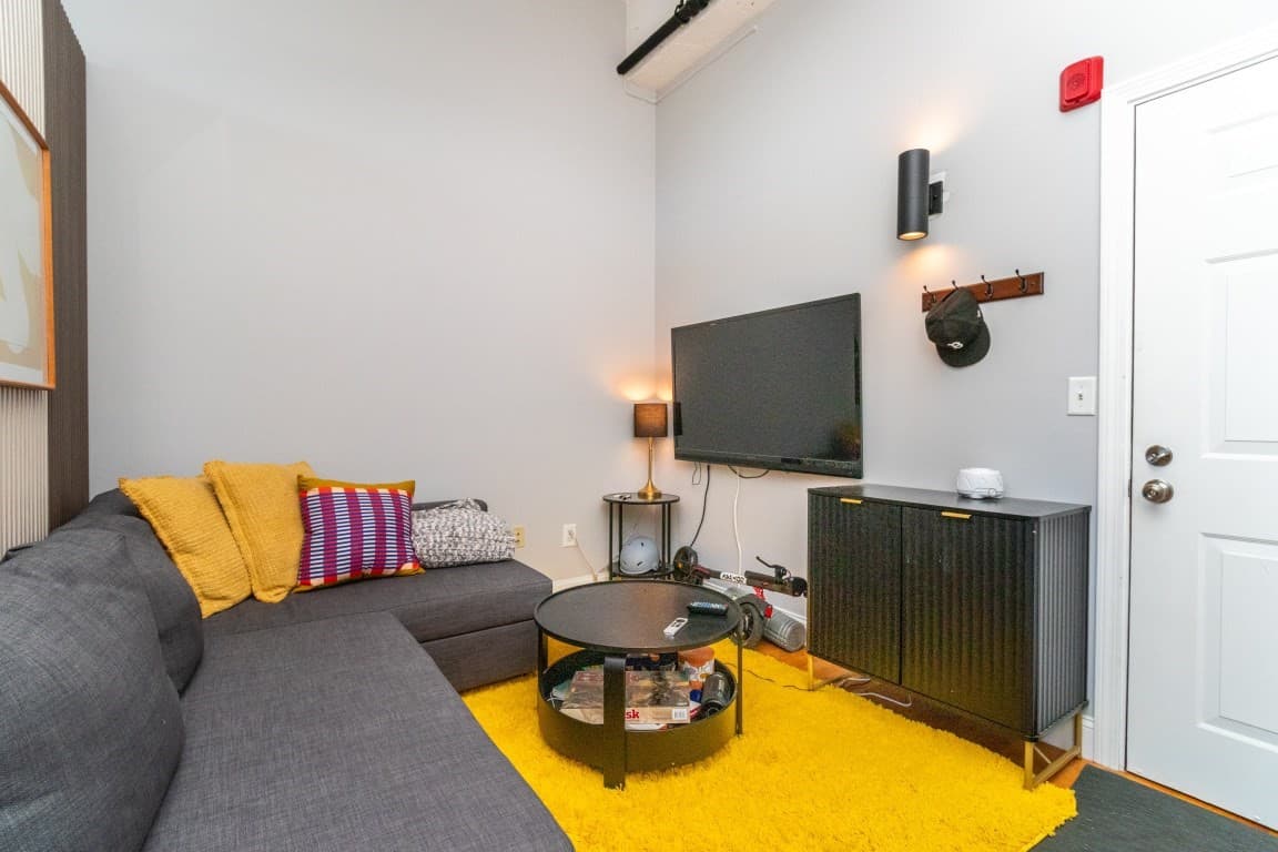 Condominium at 320 W 2nd St # 303, Boston MA 02127, photo 2 of 17