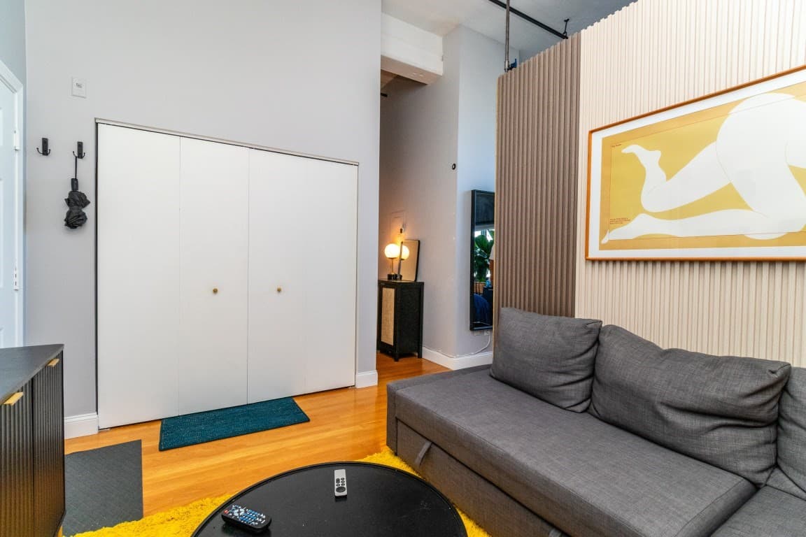 Condominium at 320 W 2nd St # 303, Boston MA 02127, photo 3 of 17