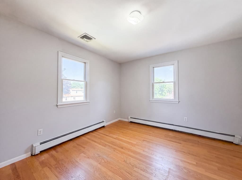 4 Macarthur Cir, Peabody MA 01960 photo 22