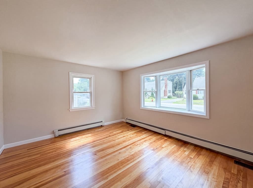 4 Macarthur Cir, Peabody MA 01960 photo 4