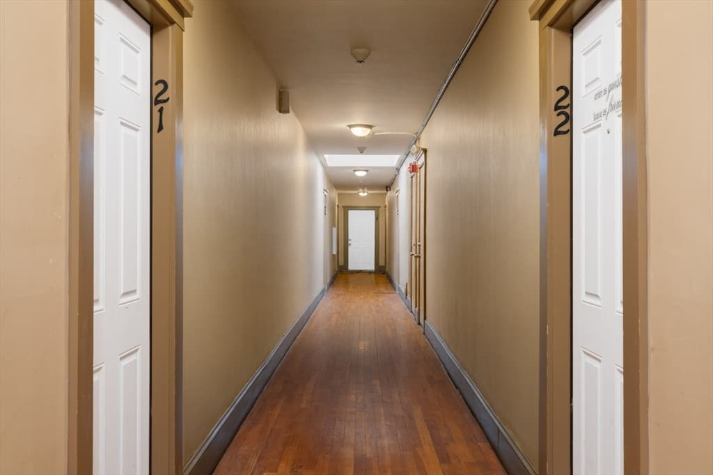 77 Green Street, Lynn MA 01902 photo 3