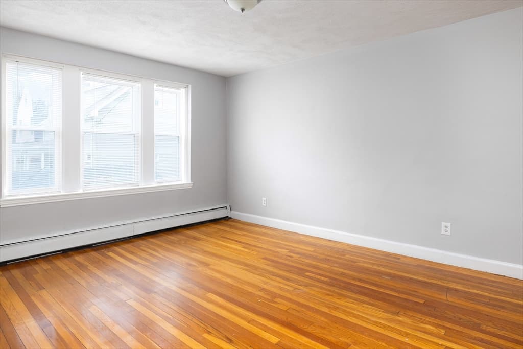 77 Green Street, Lynn MA 01902 photo 5