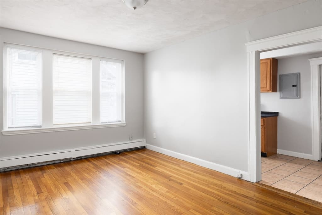 77 Green Street, Lynn MA 01902 photo 9