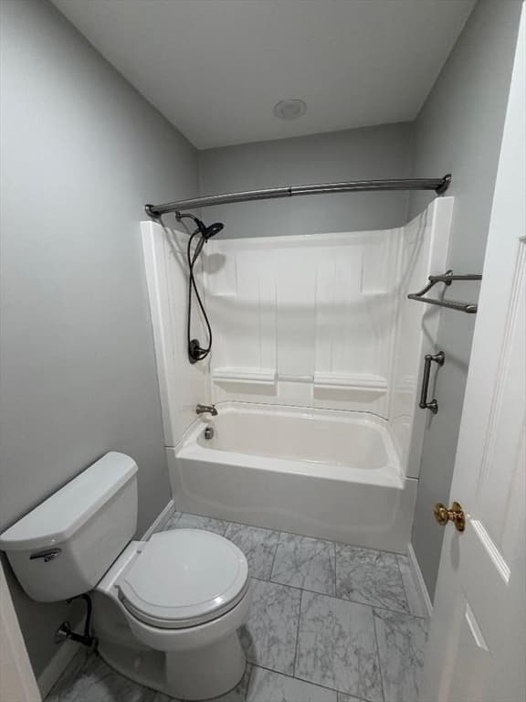 27 Church St # 11, Weymouth MA 02189 photo 12
