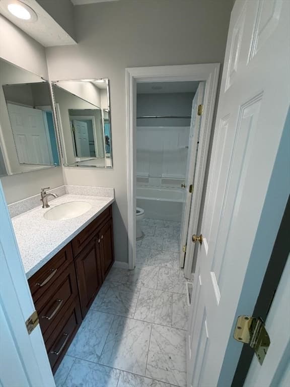 27 Church St # 11, Weymouth MA 02189 photo 11