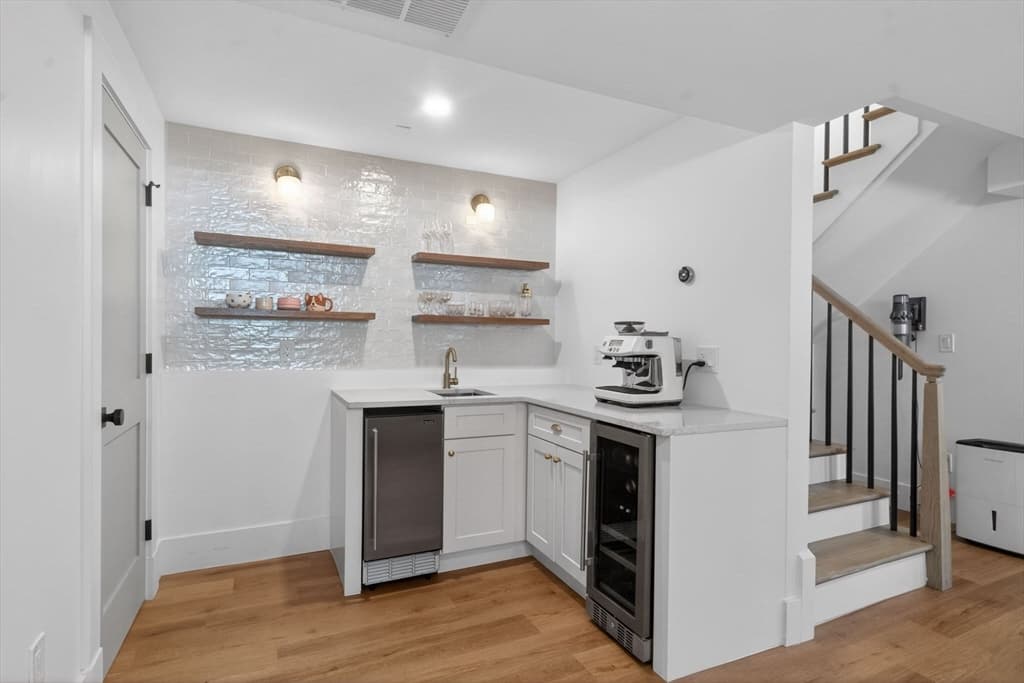 17 Manning St # 17, Medford MA 02155 photo 35