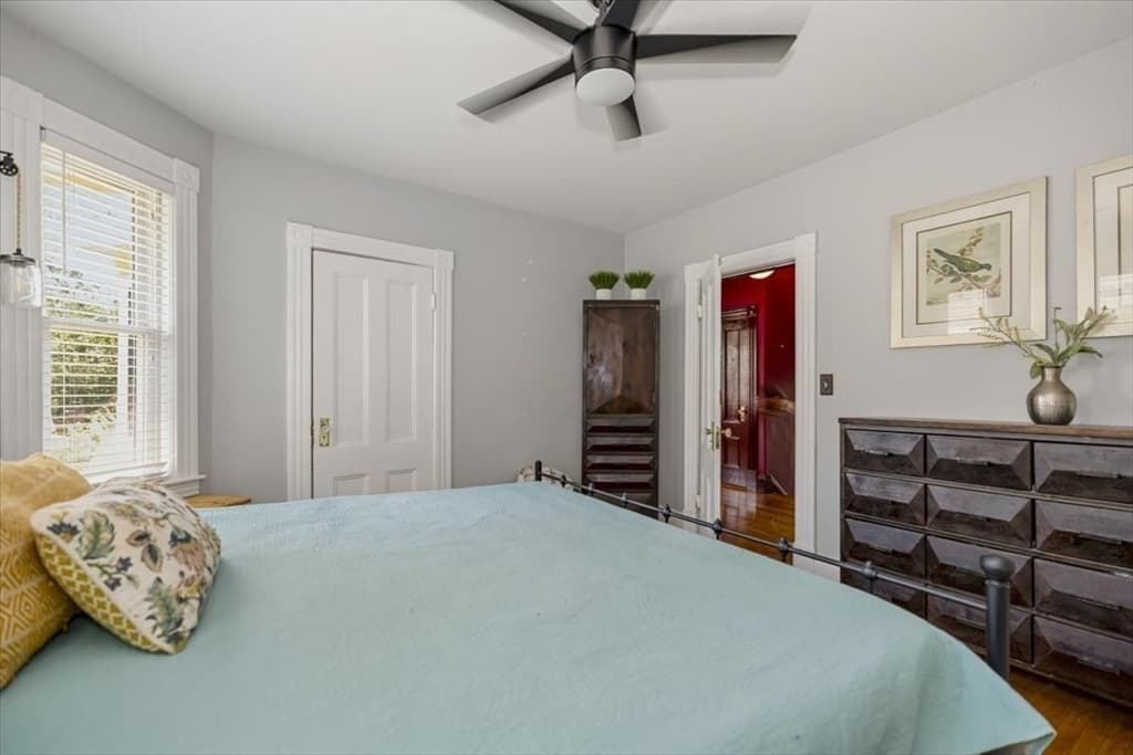 294 Wentworth Ave, Lowell MA 01852 photo 25