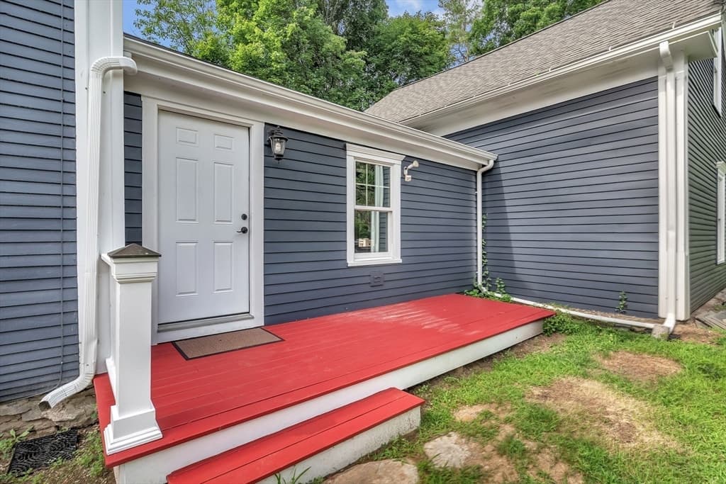 4 Shaw St, Medway MA 02053 photo 27