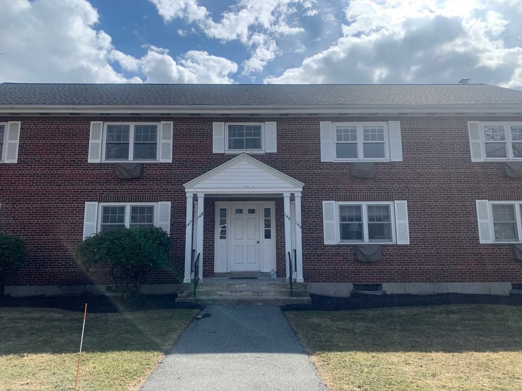 145 Emerson Gardens Rd # 145, Lexington MA 02420 photo 2