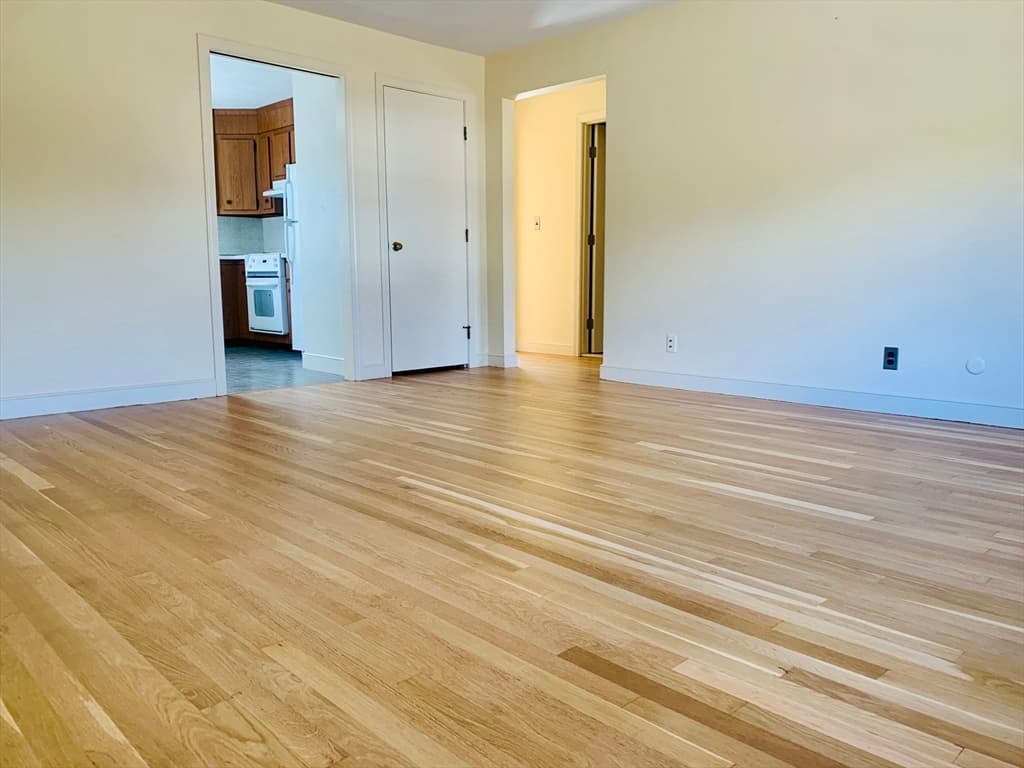 145 Emerson Gardens Rd # 145, Lexington MA 02420 photo 7