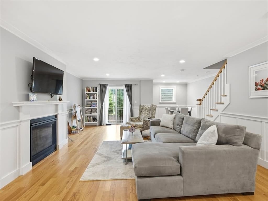 161 Chestnut Street # C, Foxboro MA 02035 photo 9