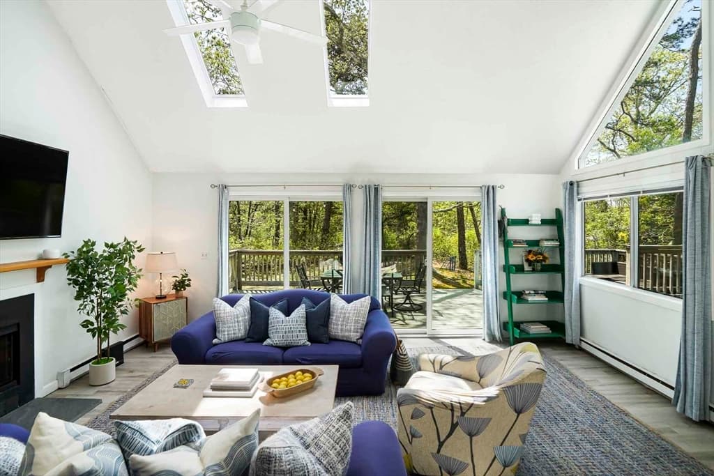 44 Prices Way, Edgartown MA 02539 photo 3