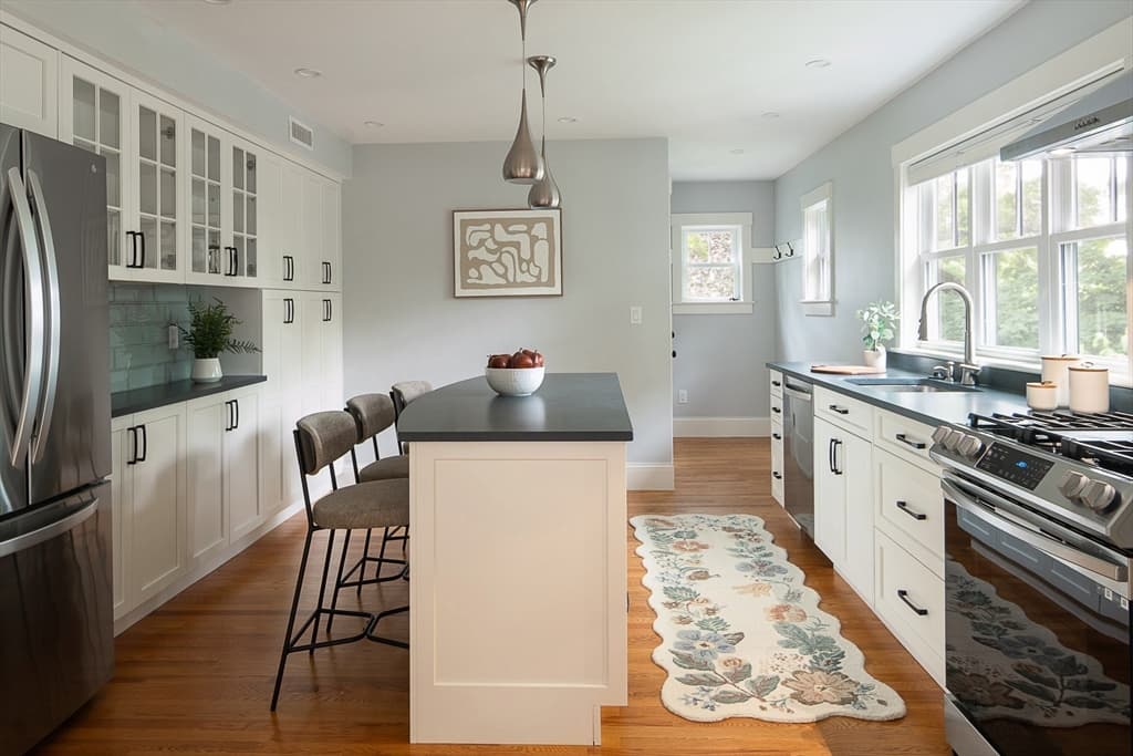 141-143 Oakley Road, Belmont MA 02478 photo 8