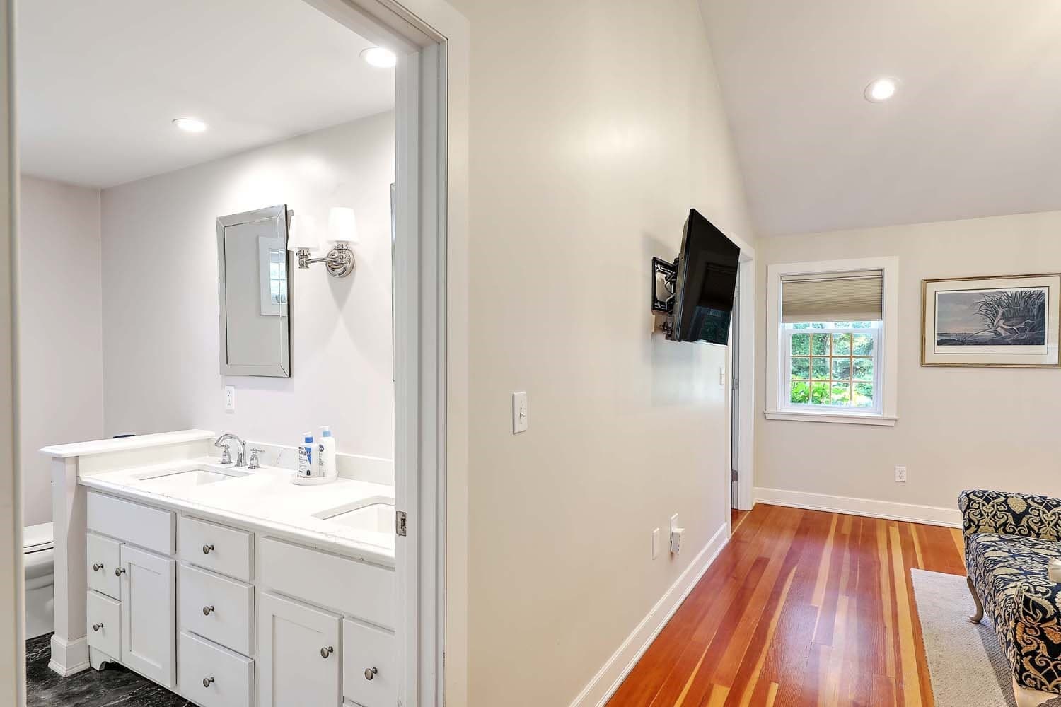 Single Family Residence at 1263 Drift Road, Westport MA 02790, Westport, photo 20 of 41