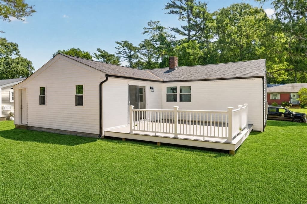 56 Buzzards Bay Dr, Plymouth MA 02360 photo 3