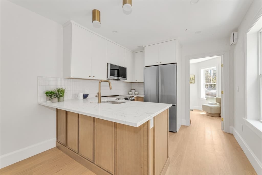 3915 Washington Street, Boston MA 02131 photo 6
