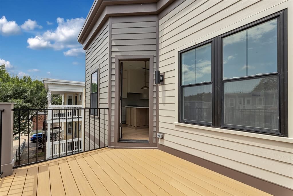 3915 Washington Street, Boston MA 02131 photo 13