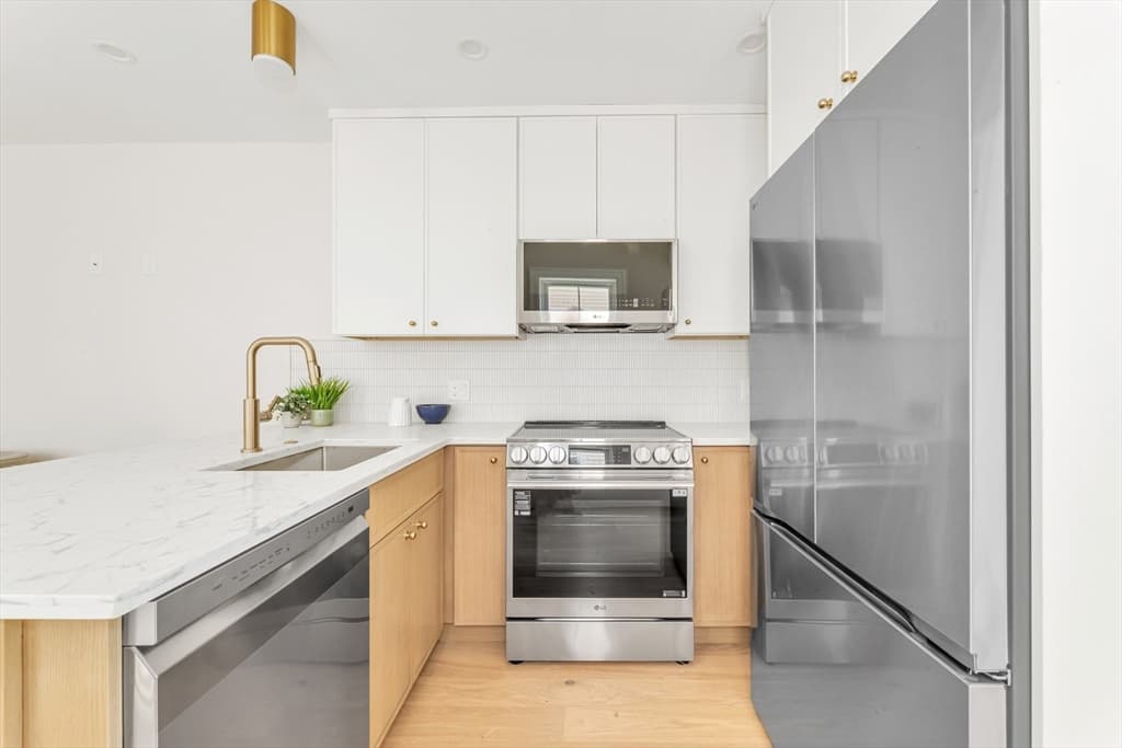 3915 Washington Street, Boston MA 02131 photo 7
