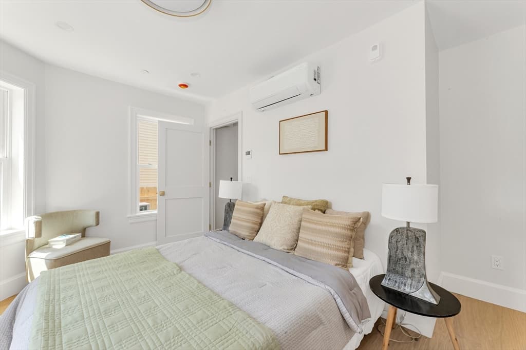 3915 Washington Street, Boston MA 02131 photo 11