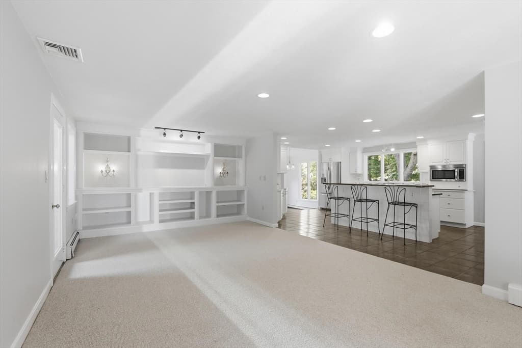 129 Pearl Street, Burlington MA 01803 photo 12