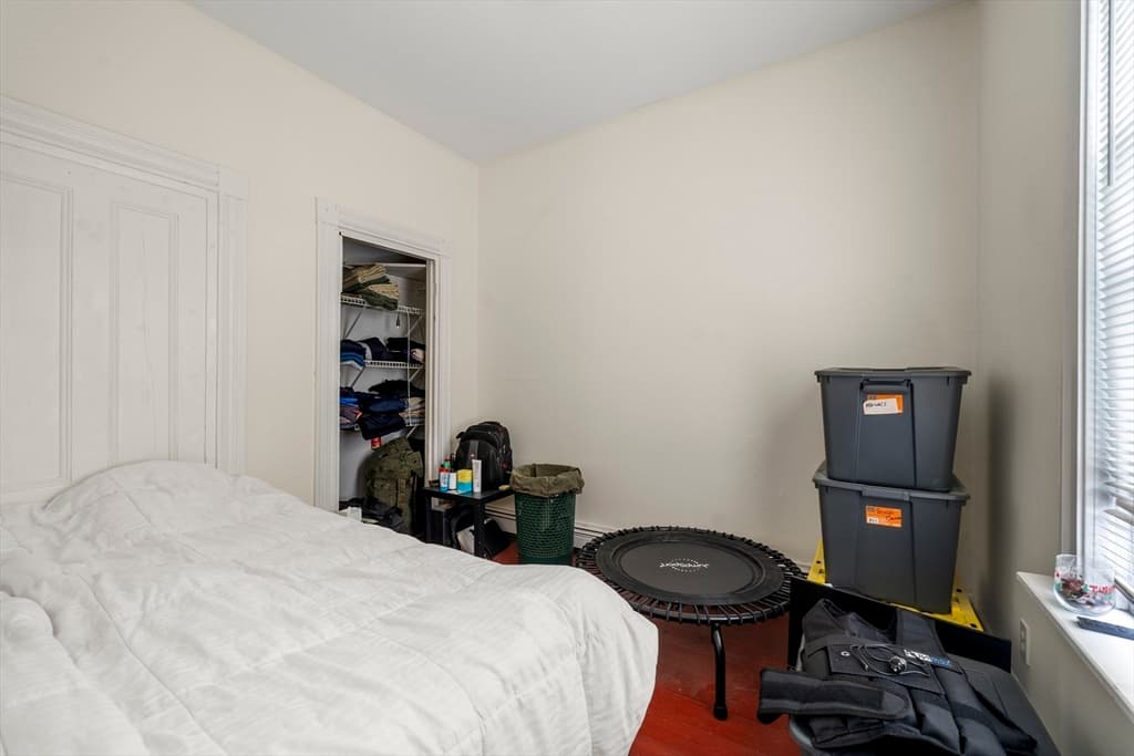 3 Family at 48 H Street, Boston MA 02127, Boston, photo 12 of 19