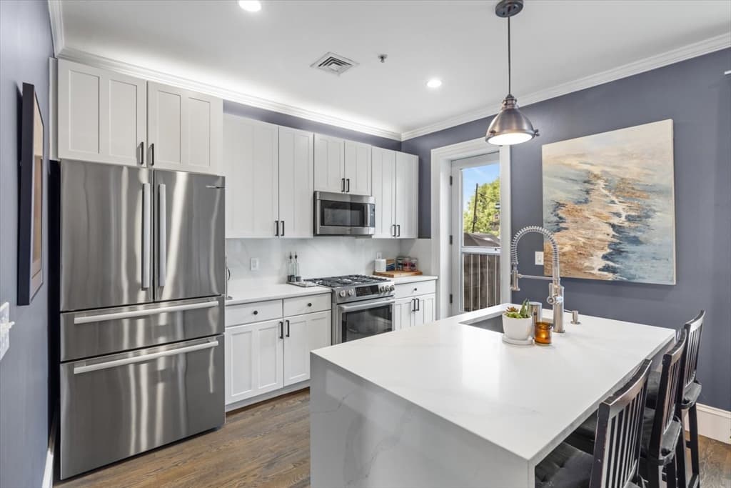578 Massachusetts Ave # 3, Boston MA 02118 photo 9