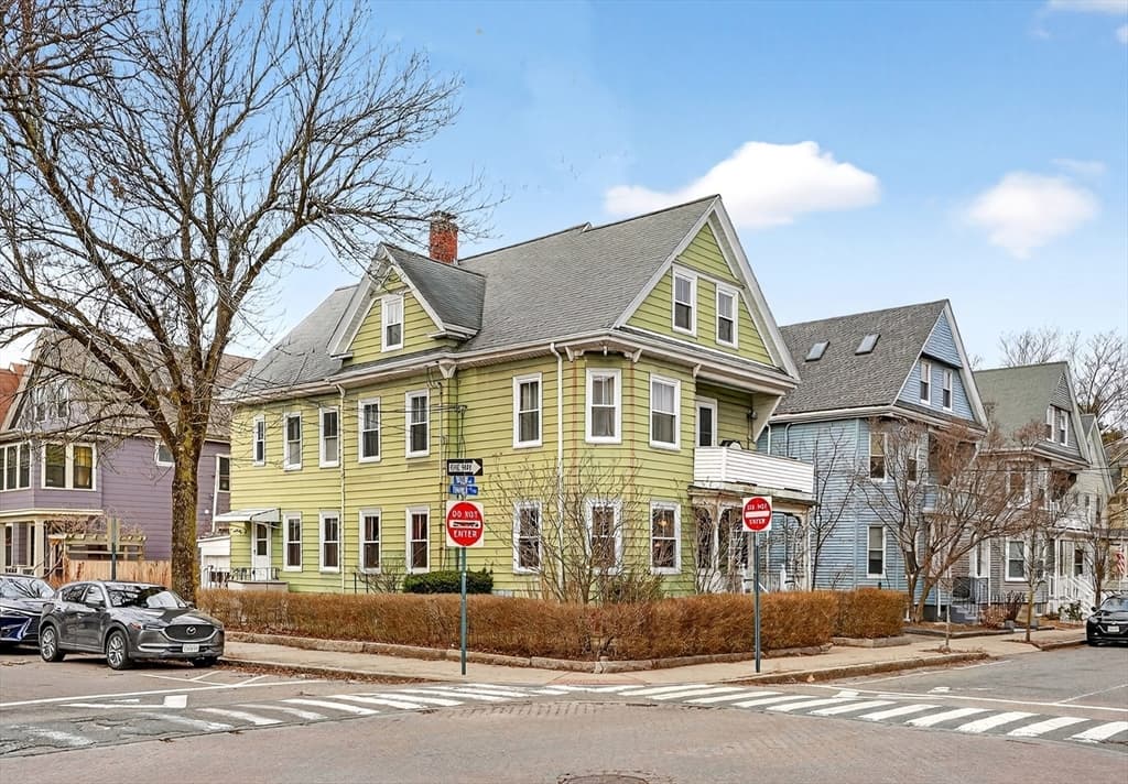 326 Summer St, Somerville MA 02144 photo 5