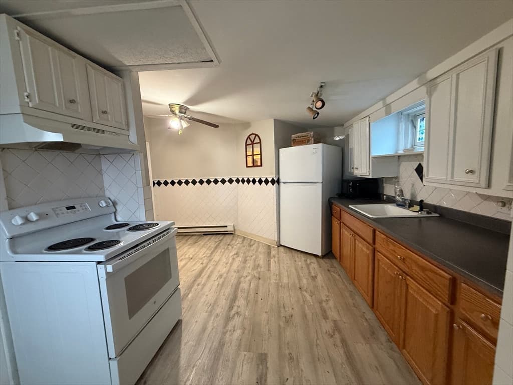 209-213 Centre St, Quincy MA 02169 photo 27
