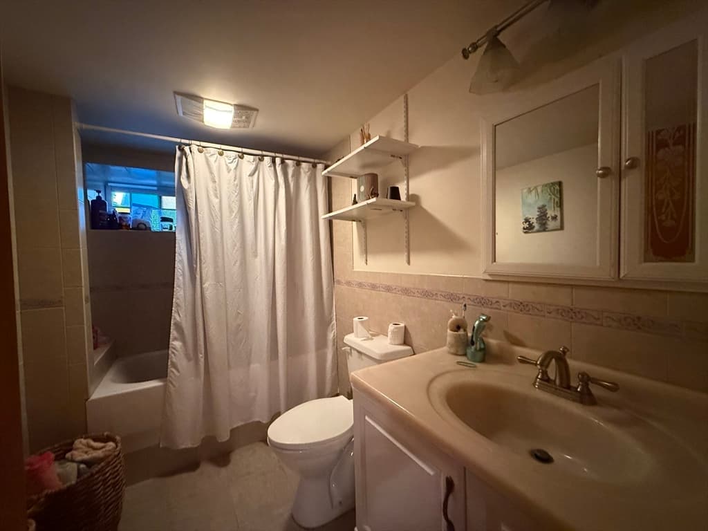 209-213 Centre St, Quincy MA 02169 photo 19