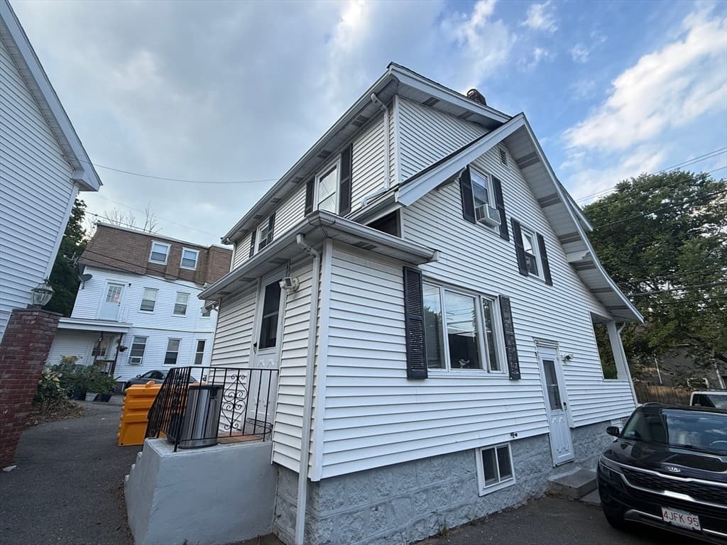 209-213 Centre St, Quincy MA 02169 photo 4