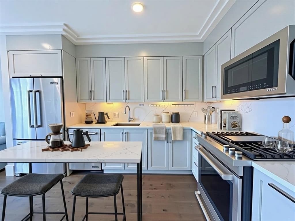 Condominium at 214 Market St # 405, Boston MA 02135, Boston, photo 5 of 21