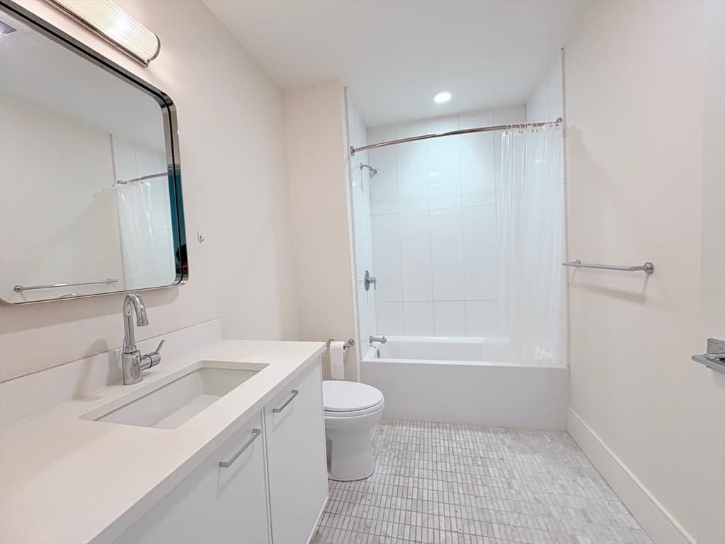 Condominium at 214 Market St # 405, Boston MA 02135, Boston, photo 14 of 21