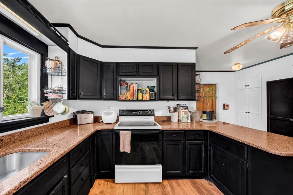 401 Petersham Road, Athol MA 01331 photo 6