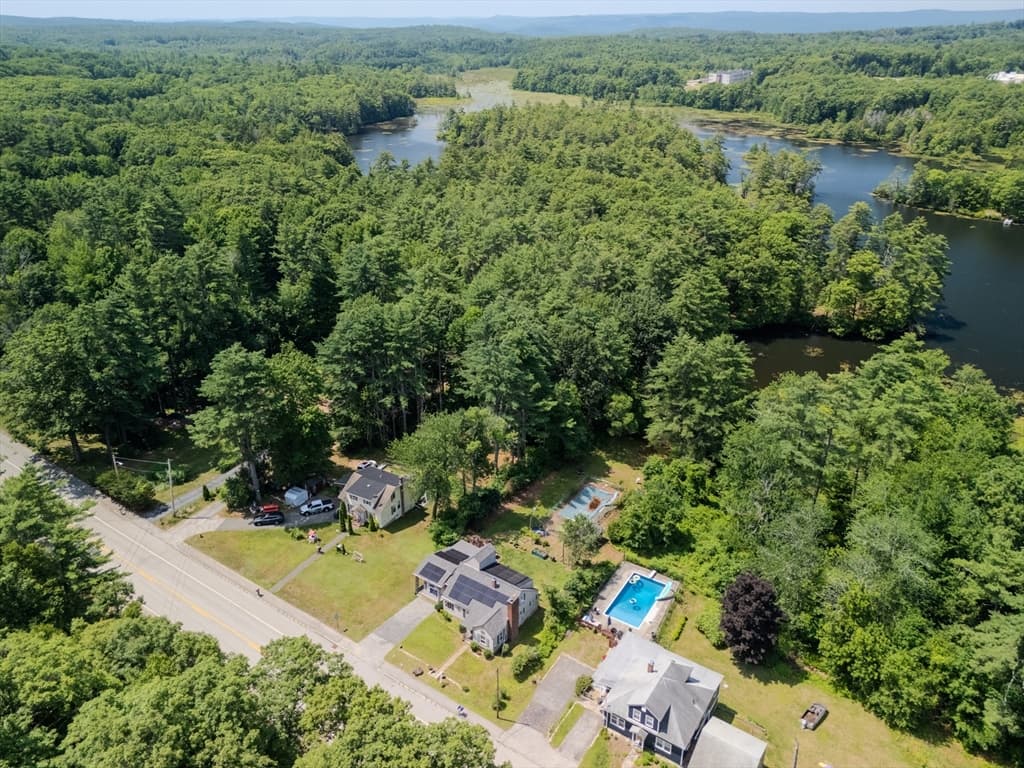 401 Petersham Road, Athol MA 01331 photo 3