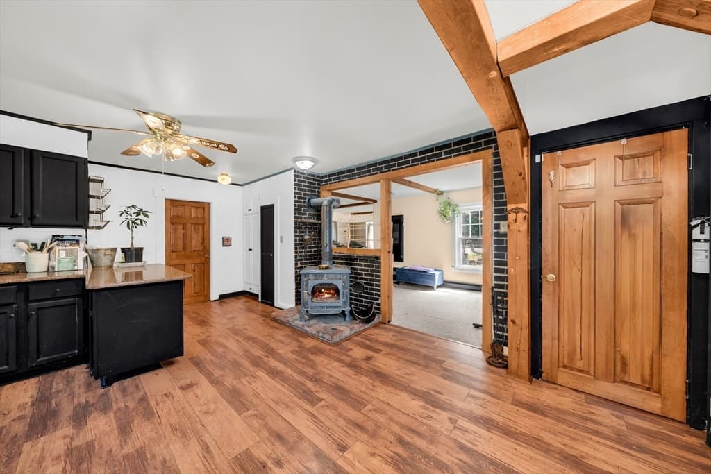 401 Petersham Road, Athol MA 01331 photo 9